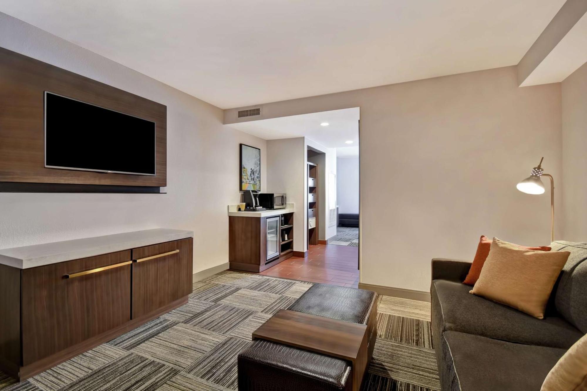 Hilton Garden Inn Houston/Galleria Area Buitenkant foto